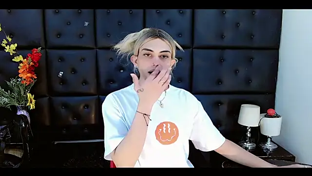 Snapshot of Daniela_Pink_ chatting on 02.22.26 Daniela Pink online show from 02.22.26