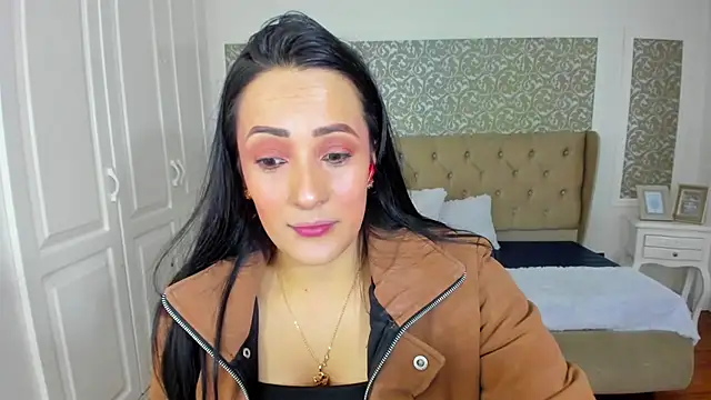 Snapshot of KimWessel_ chatting on 05.29.26 KimWessel online show from 05.29.26
