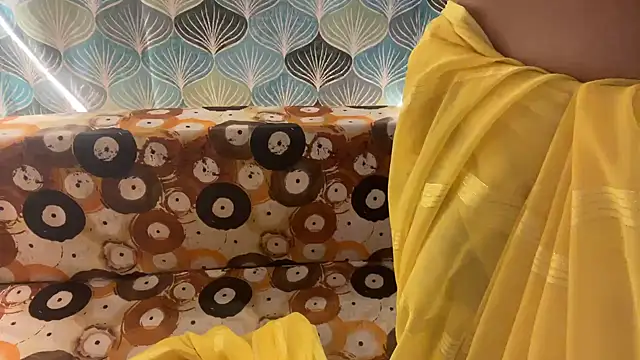 shuhana  online show from 12.04.25