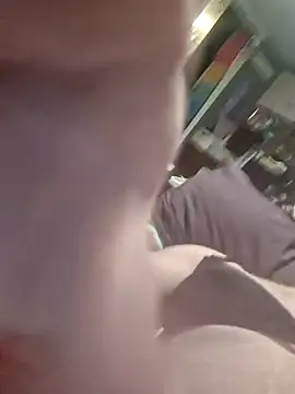 Snapshot of MagicAdmiralty5 chatting on 11.21.25 MagicAdmiralty5 online show from 11.21.25