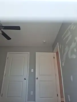 Snapshot of MagicAdmiralty5 chatting on 12.14.25 MagicAdmiralty5 online show from 12.14.25