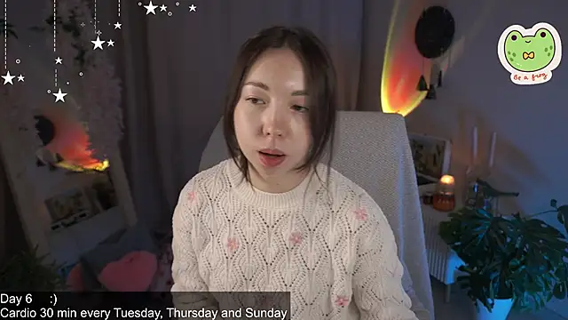 Snapshot of Sarah_Son chatting on 09.25.25 Sarah Son online show from 09.25.25