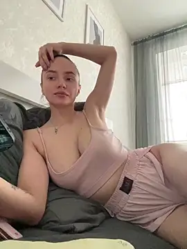 Snapshot of Kristis43 chatting on 02.22.26 Kristis43 online show from 02.22.26