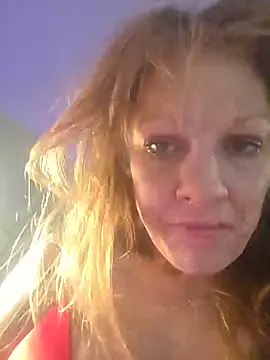 Snapshot of we8camgirl chatting on 05.24.26 we8camgirl online show from 05.24.26