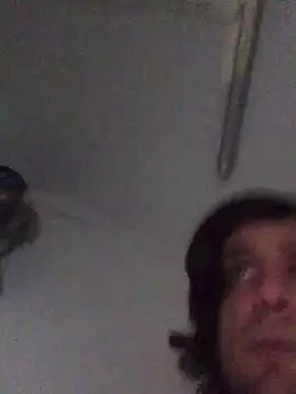 Snapshot of Kiss_me2507 chatting on 12.15.24 Kiss me2507 online show from 12.15.24