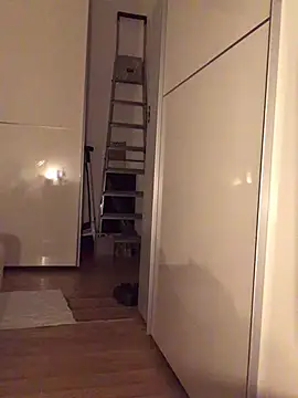 Snapshot of Kiss_me2507 chatting on 12.31.24 Kiss me2507 online show from 12.31.24