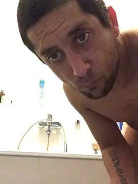 Snapshot of Kiss_me2507 chatting on 02.14.25 Kiss me2507 online show from 02.14.25