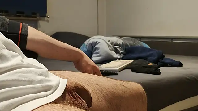 Alphapimmelchen online show from 02.19.25