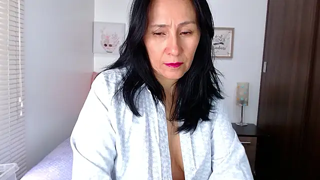 Maira B online show from 03.06.26