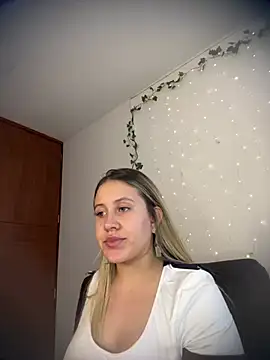 eleecttraa 12 online show from 03.03.25