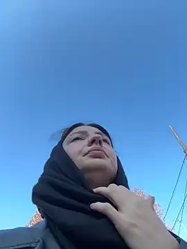 Snapshot of BabeRainbow chatting on 12.31.24 BabeRainbow online show from 12.31.24