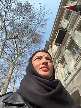 Snapshot of BabeRainbow chatting on 02.07.25 BabeRainbow online show from 02.07.25