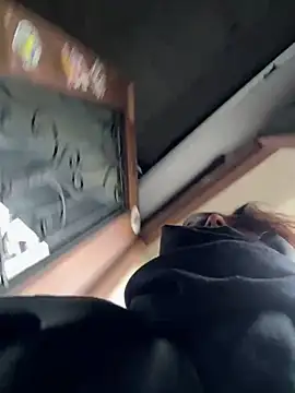 Snapshot of BabeRainbow chatting on 02.08.25 BabeRainbow online show from 02.08.25