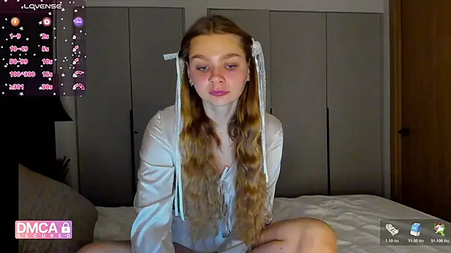 Molly sweetie online show from 12.16.25