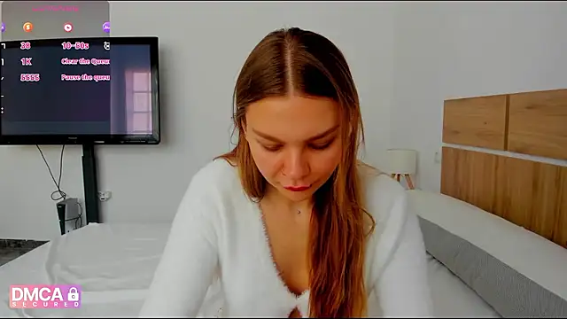 Molly sweetie online show from 04.17.26