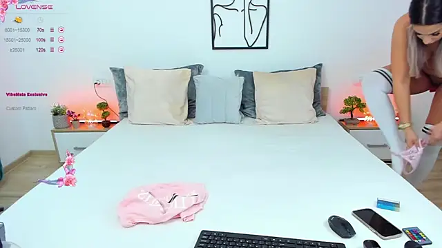 Snapshot of Brianna_Wilson chatting on 01.29.25 Brianna Wilson online show from 01.29.25