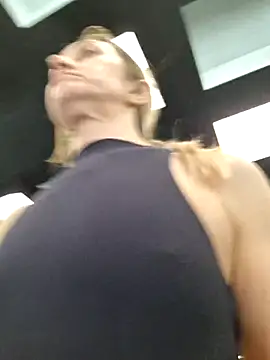 Miss    Mia  online show from 02.19.26