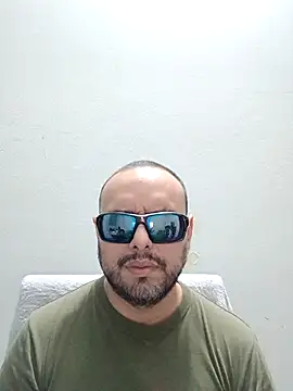 Snapshot of ElSunEagle chatting on 05.29.26 ElSunEagle online show from 05.29.26