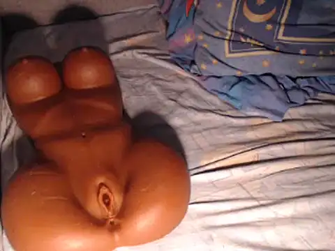 Snapshot of FleshlightFan chatting on 01.08.25 FleshlightFan online show from 01.08.25