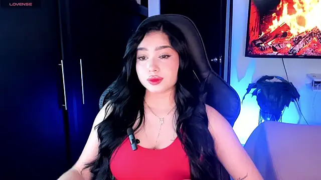 Snapshot of Abbye_blue01 chatting on 05.28.26 Abbye blue01 online show from 05.28.26