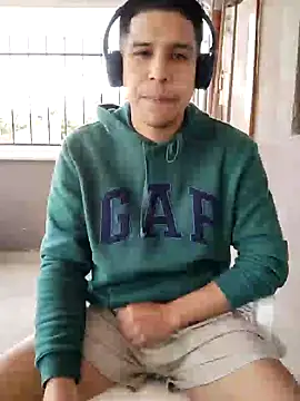 Snapshot of MX-SEX-FUN chatting on 01.17.25 MX-SEX-FUN online show from 01.17.25