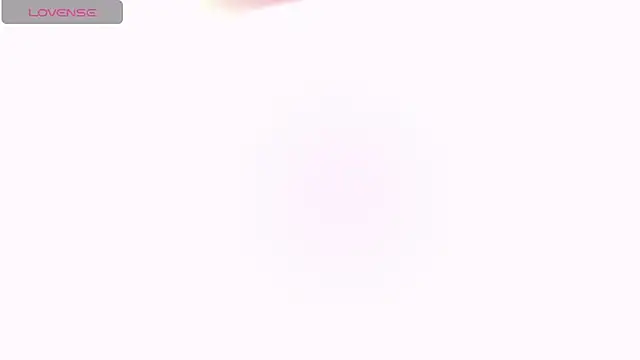 Snapshot of _Lalaa chatting on 05.27.26 Lalaa online show from 05.27.26
