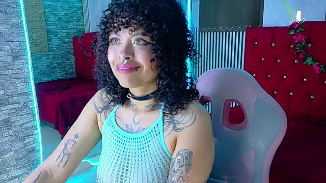 miahernadez303av online show from 04.07.26