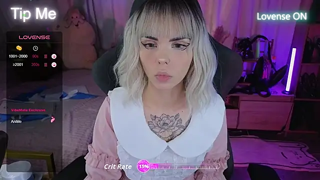 Snapshot of Kerry_Kirk chatting on 09.19.25 Kerry Kirk online show from 09.19.25