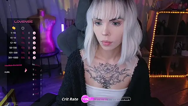 Snapshot of Kerry_Kirk chatting on 10.19.25 Kerry Kirk online show from 10.19.25