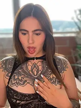 ValerieHilton online show from 02.01.25