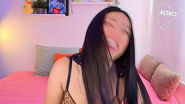 Snapshot of lilyy_evanss chatting on 03.11.26 lilyy evanss online show from 03.11.26