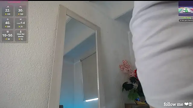 Snapshot of Lucy_Princes chatting on 02.04.26 Lucy Princes online show from 02.04.26