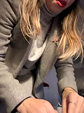 SonyaD  online show from 12.04.24