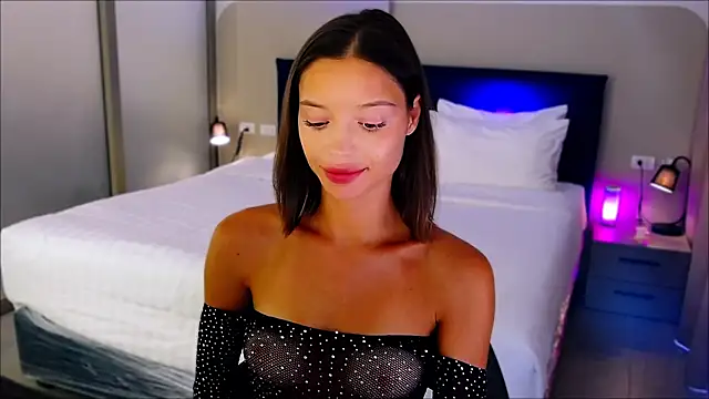 wow Mia online show from 02.21.25