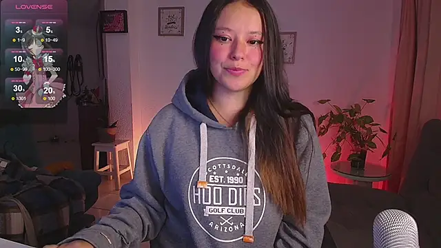 Snapshot of Lexie_Thompson10 chatting on 12.27.24 Lexie Thompson10 online show from 12.27.24