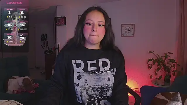 Snapshot of Lexie_Thompson10 chatting on 01.04.25 Lexie Thompson10 online show from 01.04.25