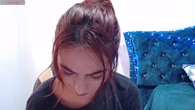 Kate lorens9 online show from 03.13.25