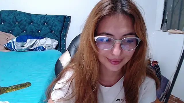 Snapshot of Kate_lorens9 chatting on 07.14.26 Kate lorens9 online show from 07.14.26