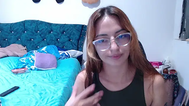 Snapshot of Kate_lorens9 chatting on 07.14.26 Kate lorens9 online show from 07.14.26