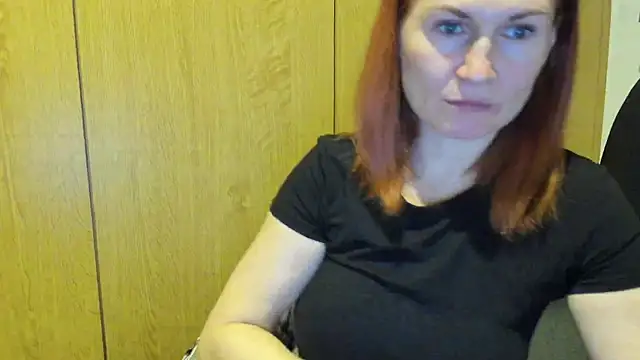 Sheandhim23 online show from 02.14.25