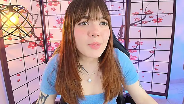 Fluffy Bubble21 online show from 10.08.25