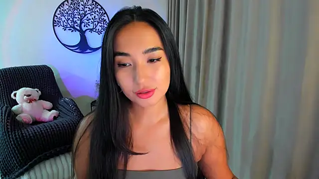 worldofkim online show from 09.23.25