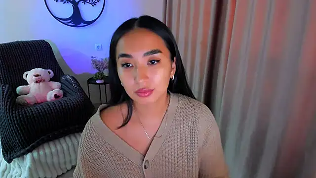 worldofkim online show from 10.14.25