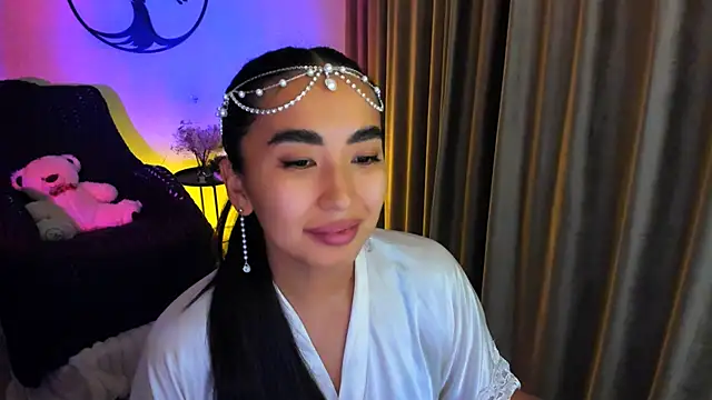 worldofkim online show from 11.23.25