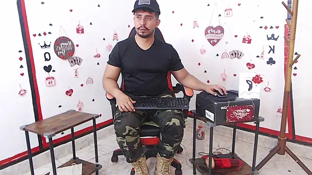 KalethBigDick online show from 02.12.25