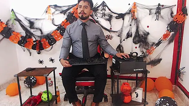 KalethBigDick online show from 10.28.25