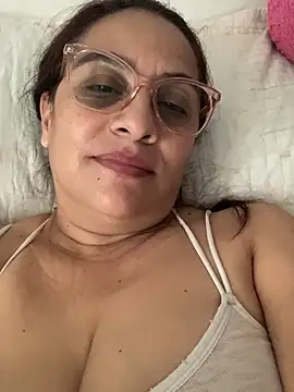 Snapshot of brendasexywet chatting on 09.12.25 brendasexywet online show from 09.12.25