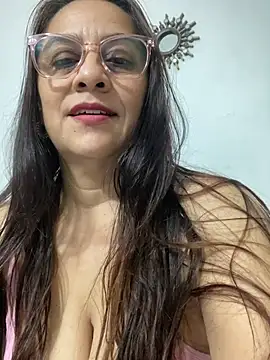 Snapshot of brendasexywet chatting on 10.12.25 brendasexywet online show from 10.12.25
