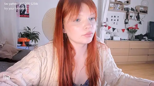 Snapshot of lil_lia chatting on 04.22.26 lil lia online show from 04.22.26