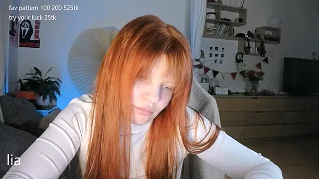 Snapshot of lil_lia chatting on 04.24.26 lil lia online show from 04.24.26